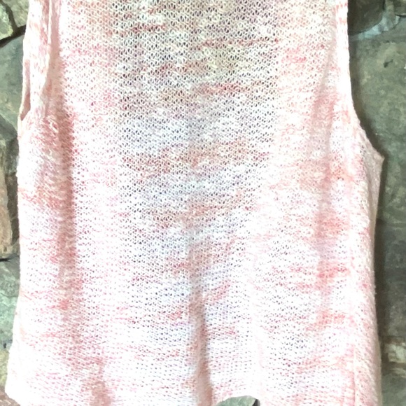 Hollister pink high low knitted vest - Picture 3 of 3